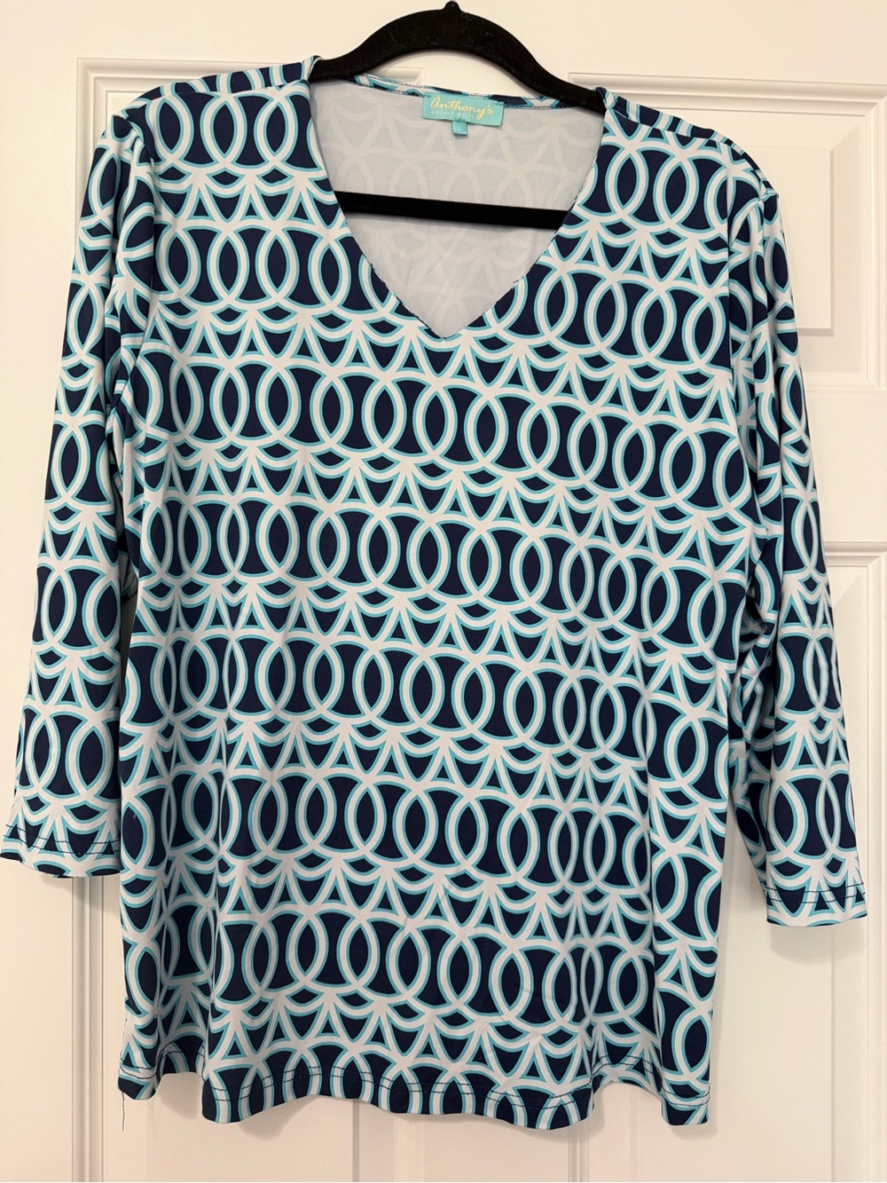 Island Company Navy and Aqua Geometric V-Neck Long Sleeve Top